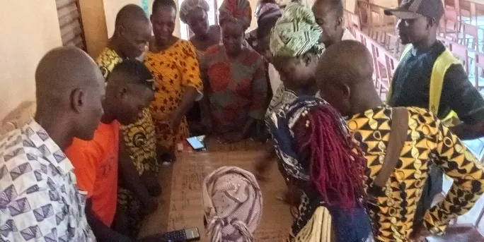 Travail de groupe entre bénéficiaires, session 1